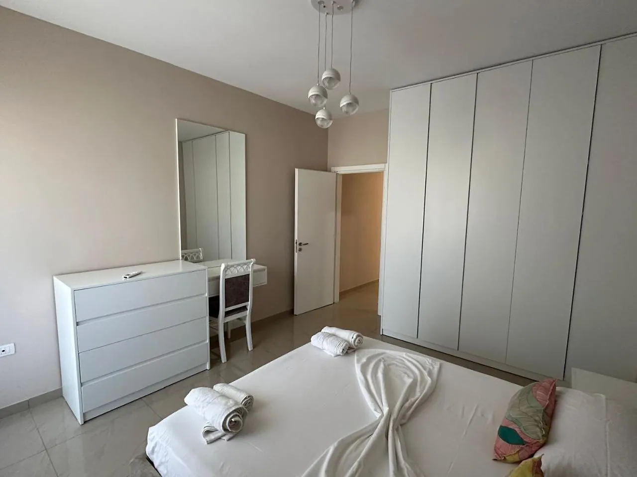Cekodhima Jack Apartment Lungomare Vlorë 0*,  Albania